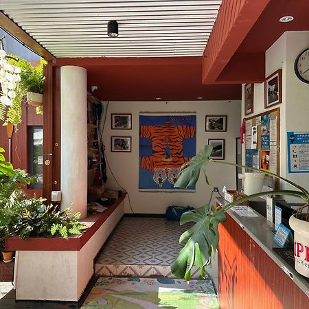 Sanya Backpacker International Youth Hostel Bagian luar foto