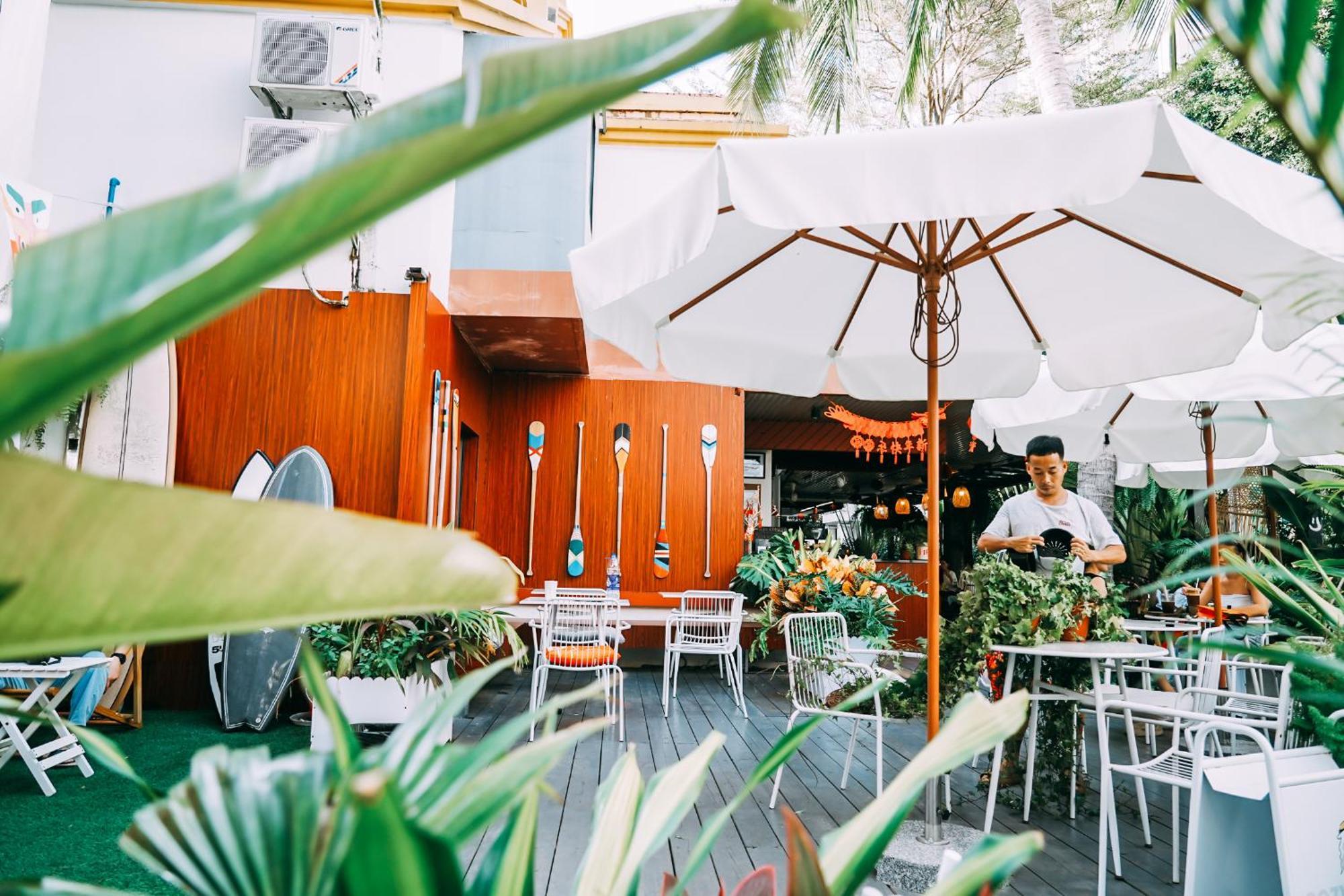 Sanya Backpacker International Youth Hostel Bagian luar foto