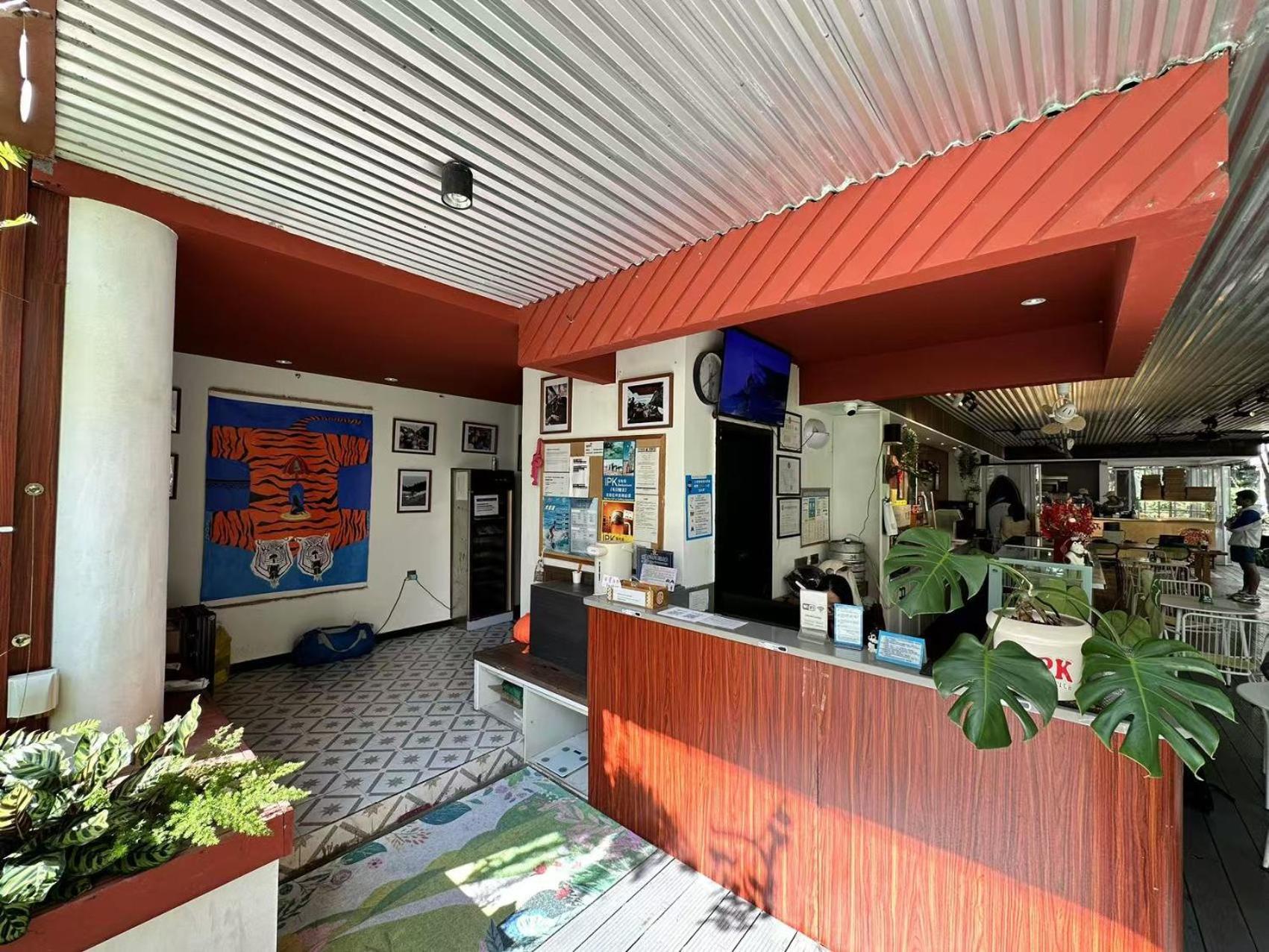 Sanya Backpacker International Youth Hostel Bagian luar foto
