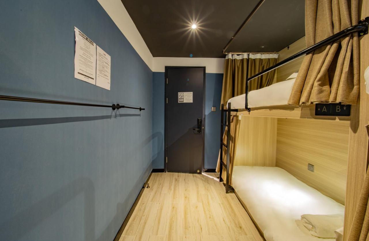 Sanya Backpacker International Youth Hostel Bagian luar foto